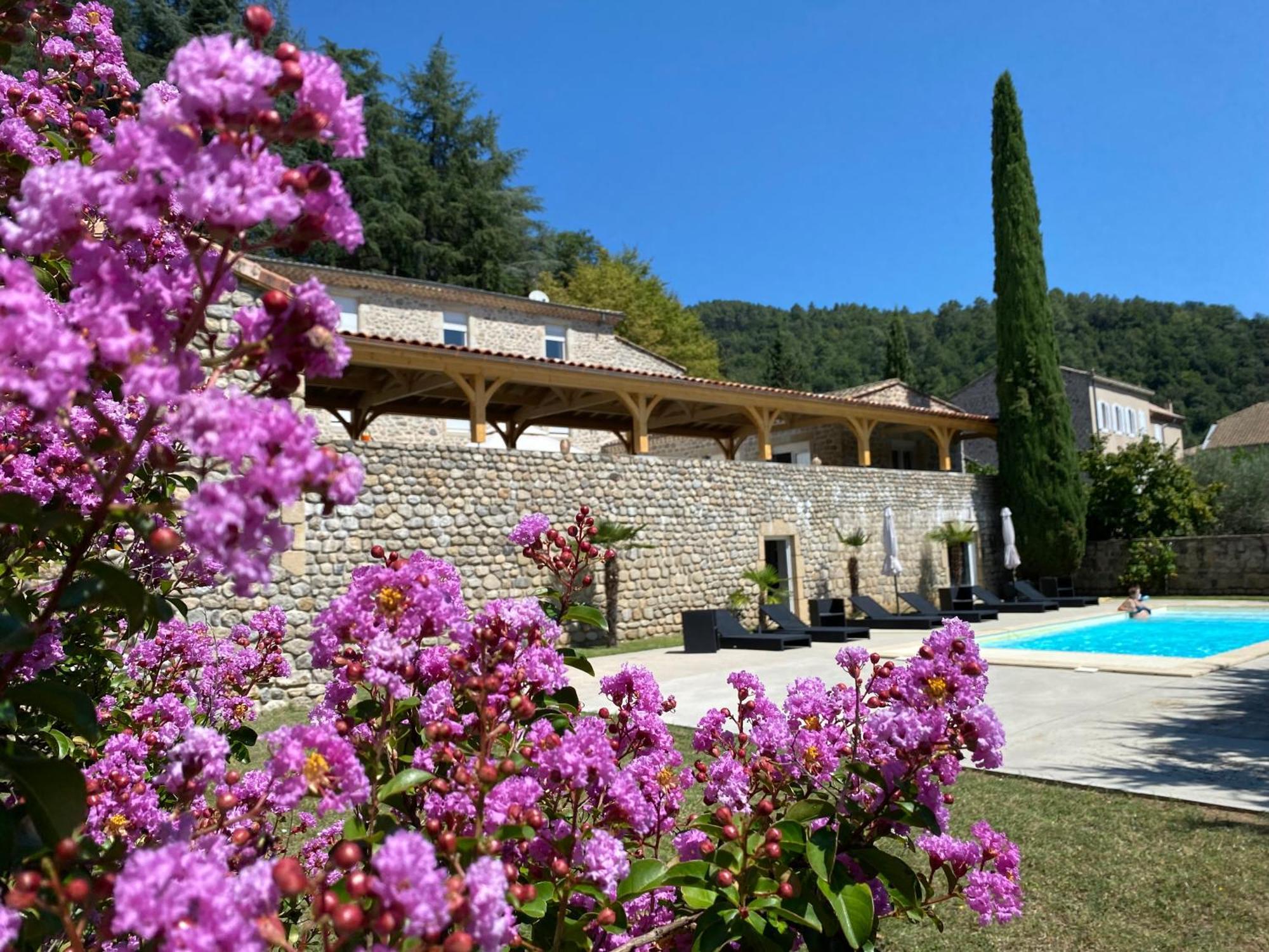 Bed and Breakfast Domaine Les Buis Saint-Fortunat-sur-Eyrieux Esterno foto