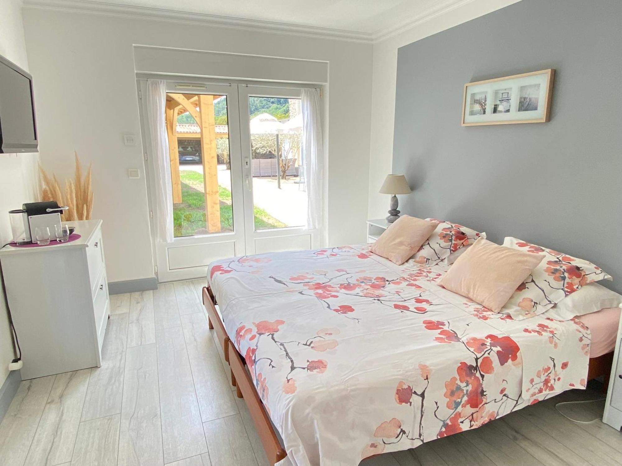 Bed and Breakfast Domaine Les Buis Saint-Fortunat-sur-Eyrieux Esterno foto